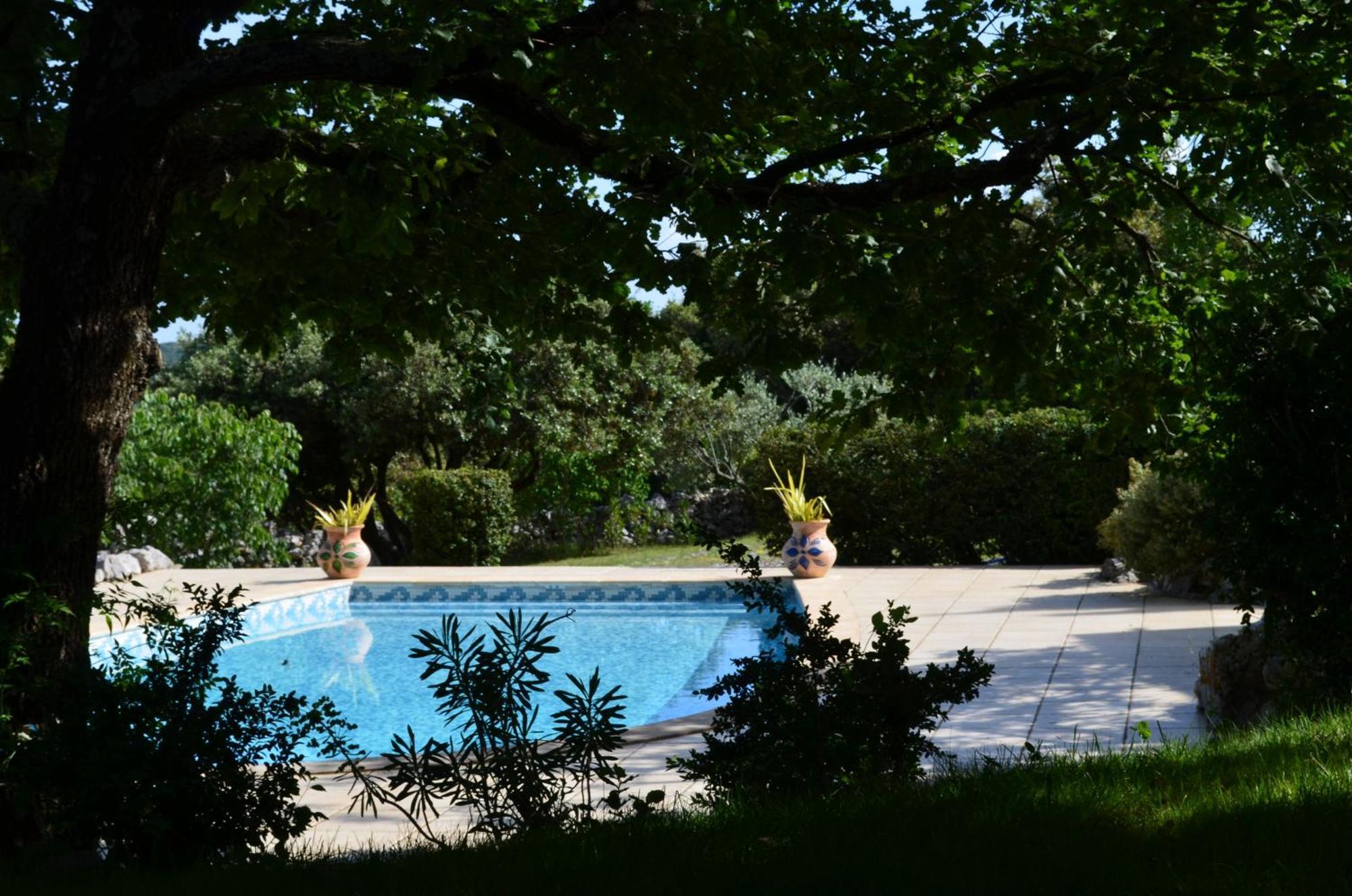 Sous Les Chenes Villa Lussan  Bagian luar foto