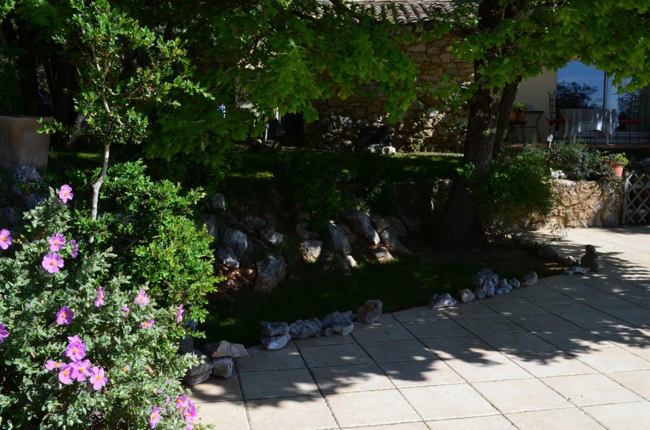 Sous Les Chenes Villa Lussan  Bagian luar foto